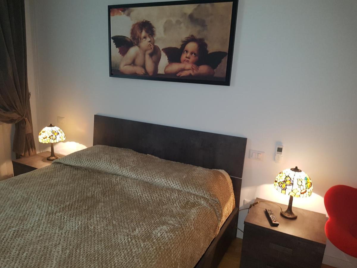 Apartamento Bellissima Casa Di Svetlana Milán Exterior foto